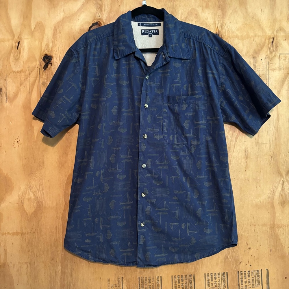 Regatta Button Front Shirt Blue Sailboats Short Sleeve 100% Cotton Sz L